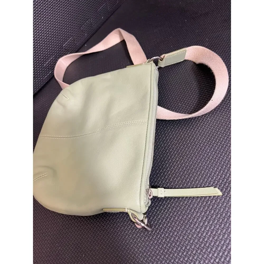 Coach Vintage Soho‎ Green Soft Pebbled Leather Mint Green Y2K Purse Handbag